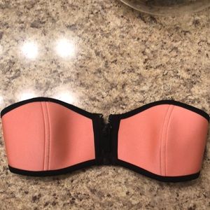 Triangl bathing suit top